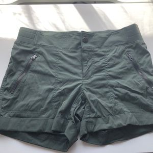 ATHLETA Shorts size 6